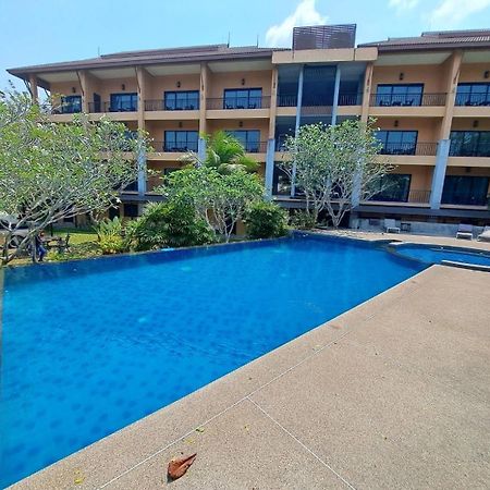 Chalicha Resort Chumphon Exterior foto