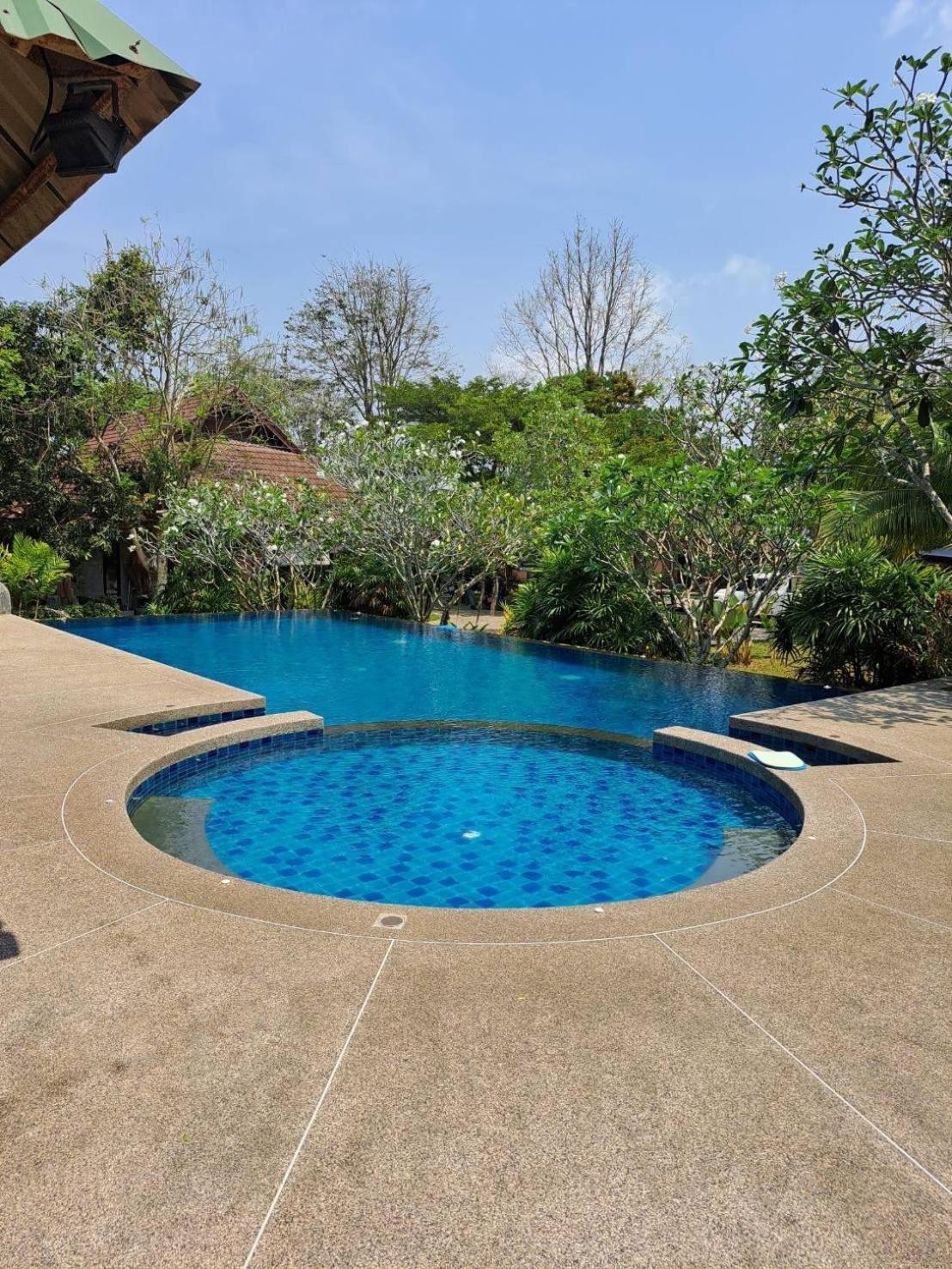 Chalicha Resort Chumphon Exterior foto