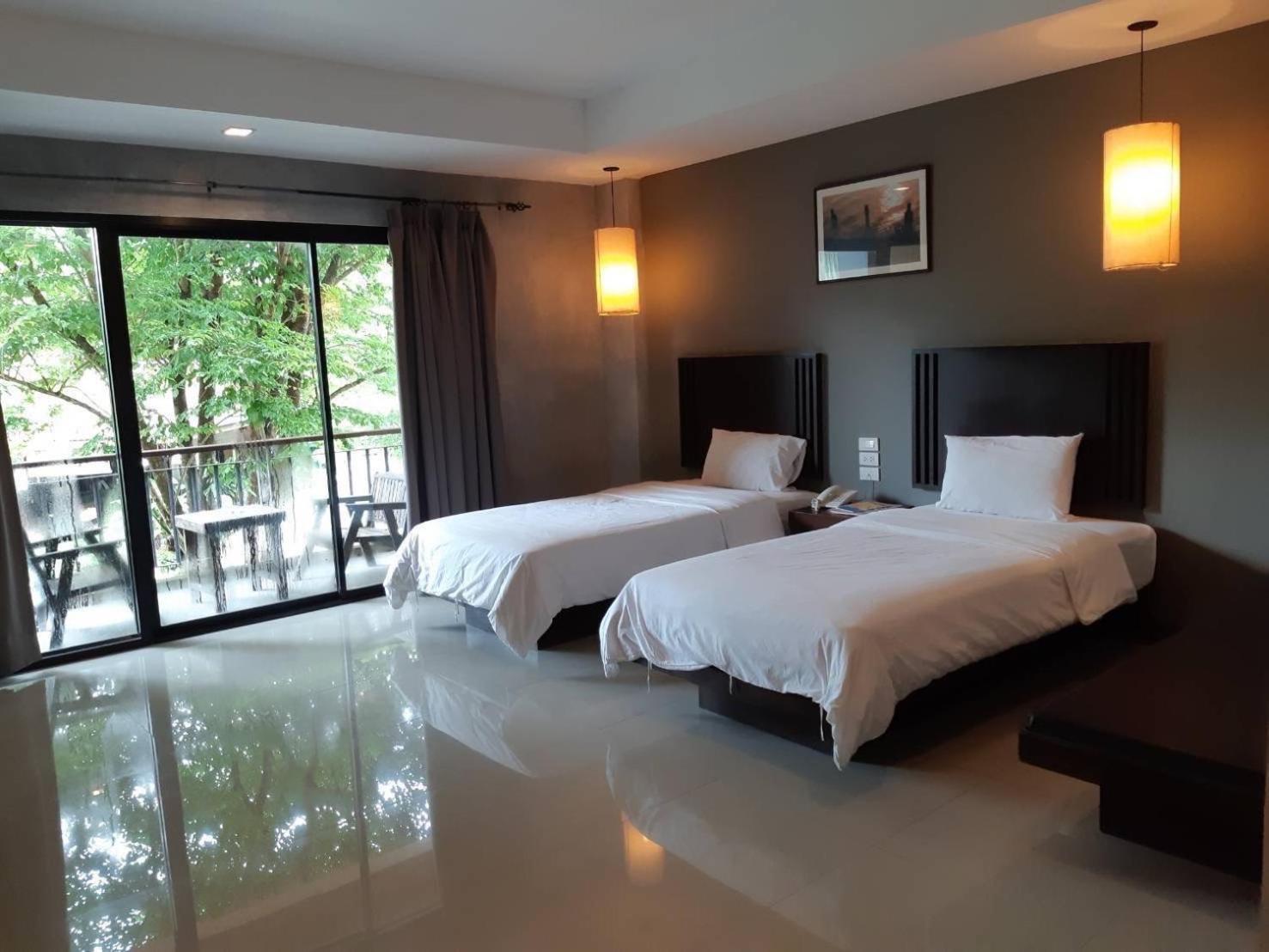 Chalicha Resort Chumphon Exterior foto